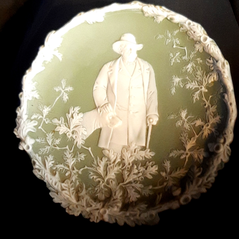Teddy Roosevelt bisque plate by Schafer & Vater